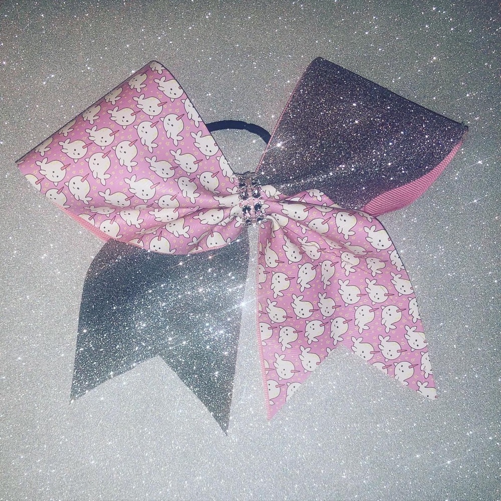 Glitter Cheer bow - Picture 2 of 2